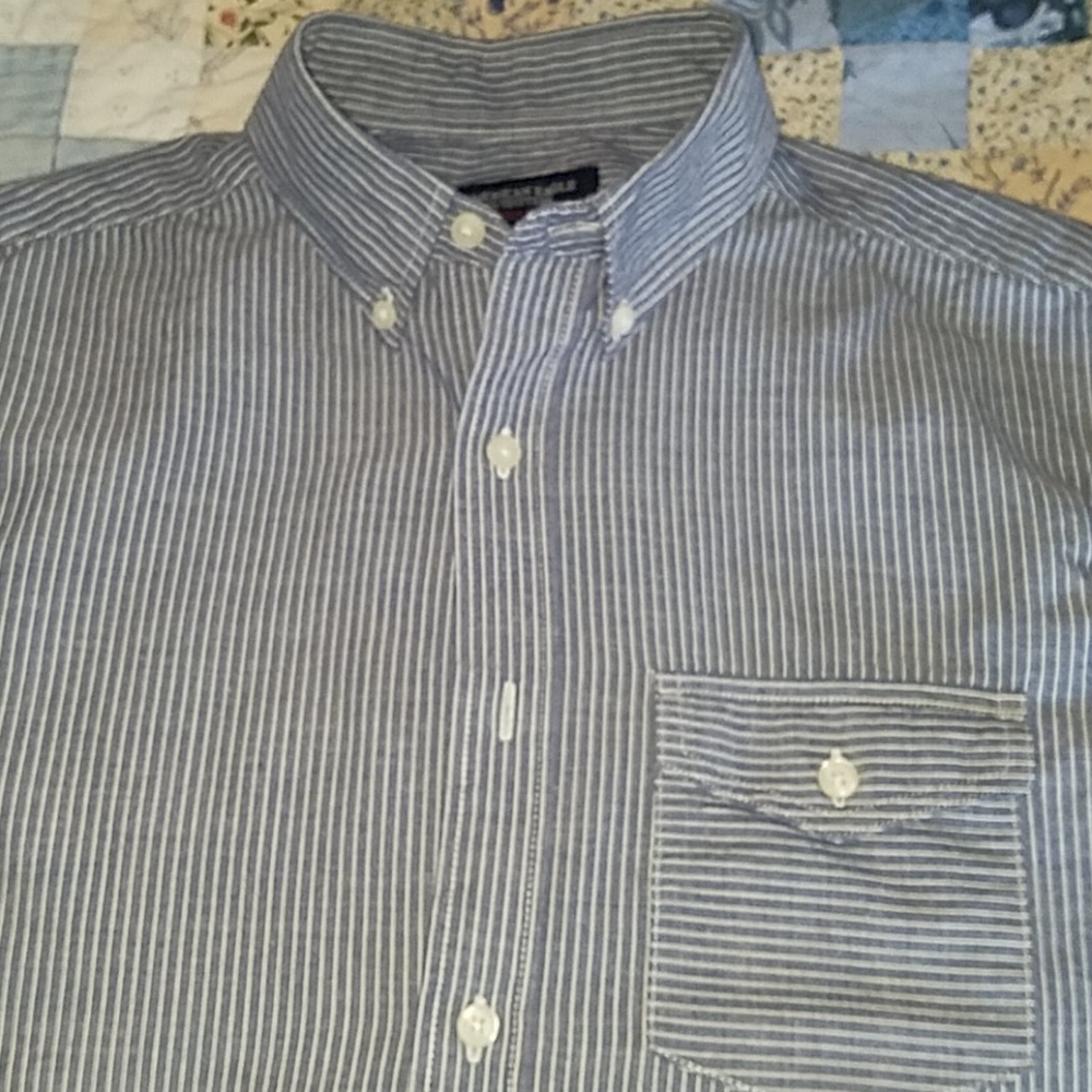 American Eagle Outfitters prep fit dress shirt - Picture 4 of 5